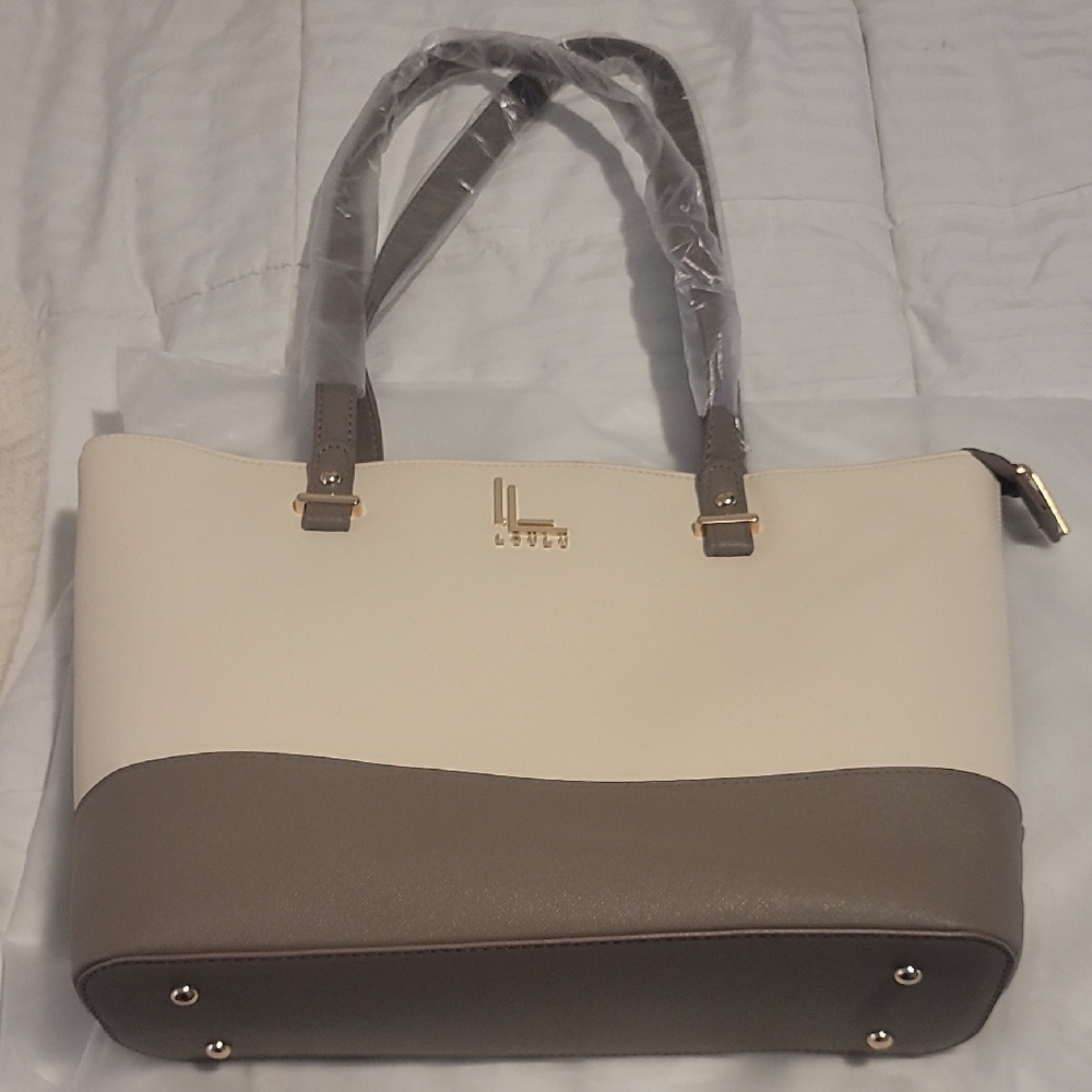 Loulu Two-Tone Tote Bag in Cream and Taupe - Picture 8 of 8
